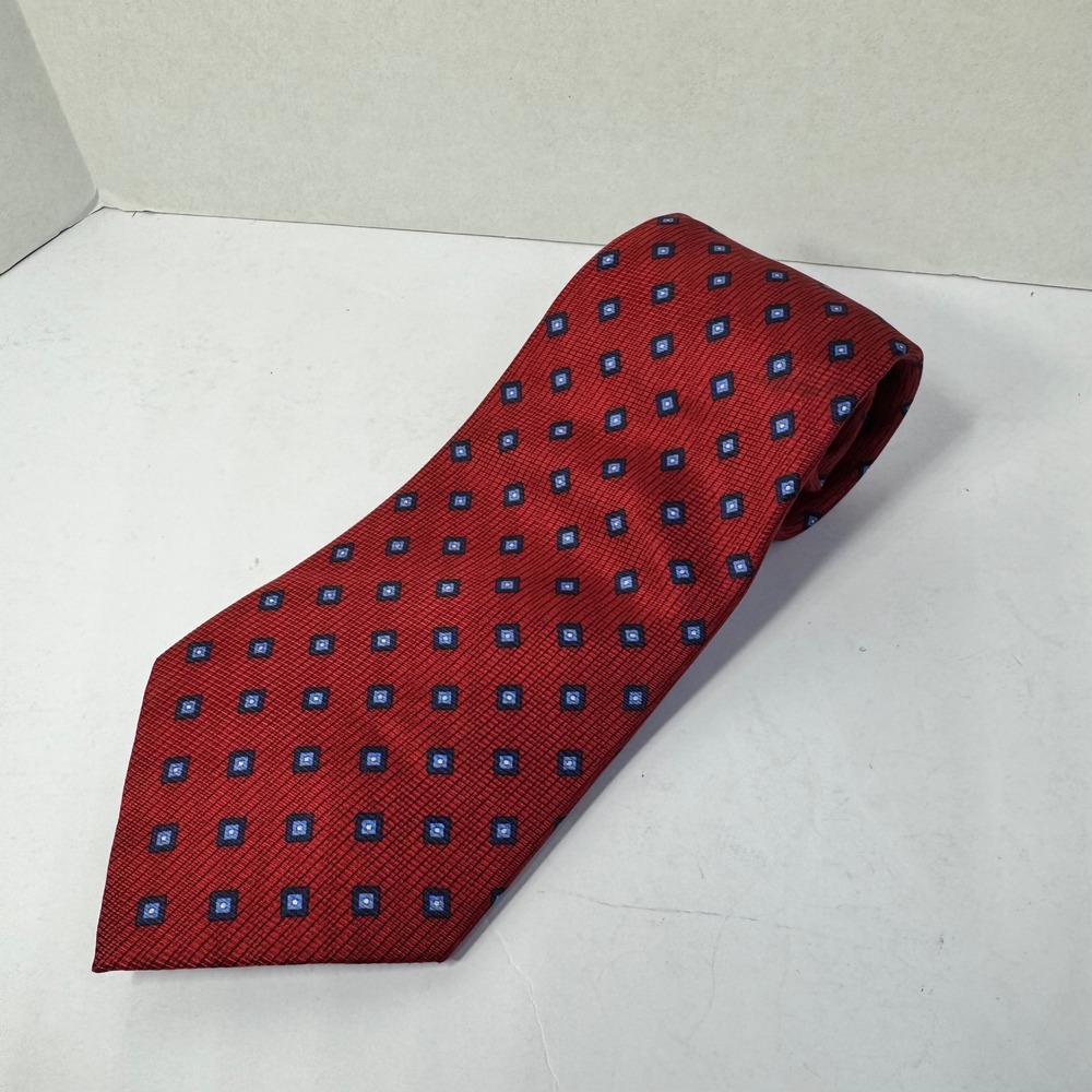 Van Heusen Mens Red Blue Geometric‎ Diamond 100% Silk Handmade Necktie Tie